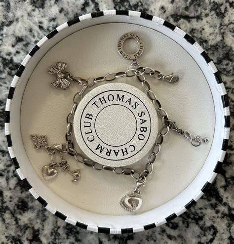 Thomas Sabo Geschenkbox mit Charm-Anhängern