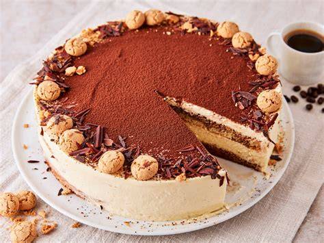Tiramisu-Käsekuchen: Schichtaufbau mit Löffelbiskuit und Kakao