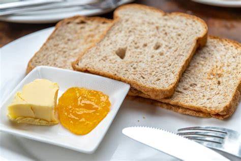 Toast mit Apfelmarmelade