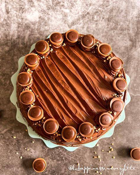 Toffifee Naked Cake - dekorative Nahaufnahme