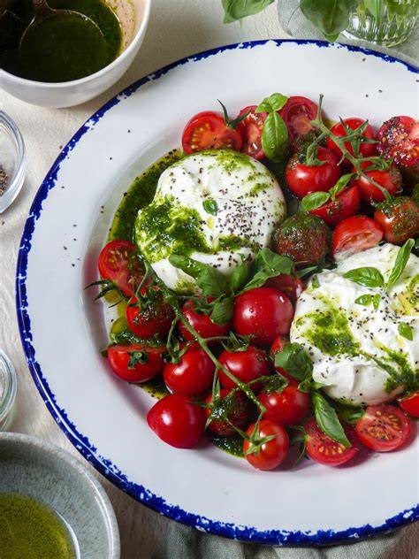 Tomaten und Sorbet-Löffel