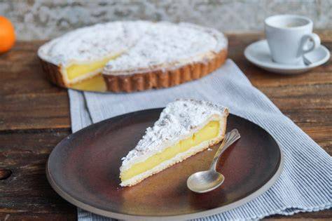 Torta della Nonna, Puderzucker & Pinienkerne