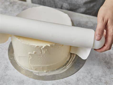 Torte mit Fondant eindecken - Schritt für Schritt