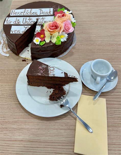 Torte mit individuellen Schriftzug als Dankeschön