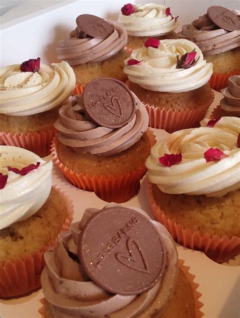 Torten, Cupcakes und Pralinen aus Aachen