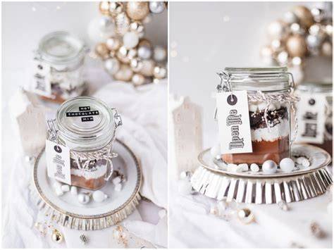 Trüffel und Hot Chocolate Mix im Glas