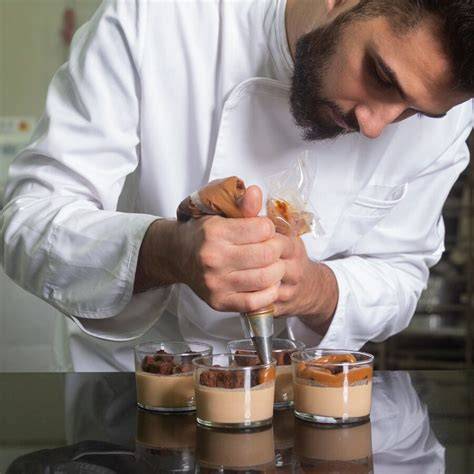 Tradition und Innovation in der französischen Dessertkunst