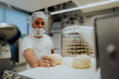 Traditionelle Herstellung von Brötchen