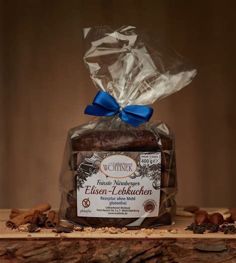 Traditionelle Nürnberger Lebkuchen von Lebkuchen Schmidt in der typischen roten Verpackung