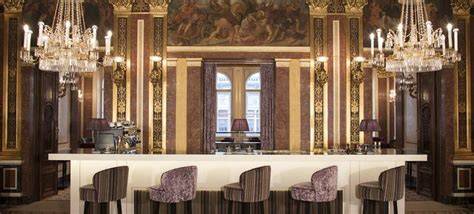 Traditionelles Interieur einer typischen Sylter Konditorei bzw. eines Cafés