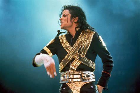 Tribut an Michael Jackson bei einem Gedenkkonzert