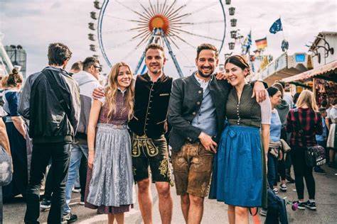 Typischer Wiener Stand mit türkischem Honig auf dem Oktoberfest