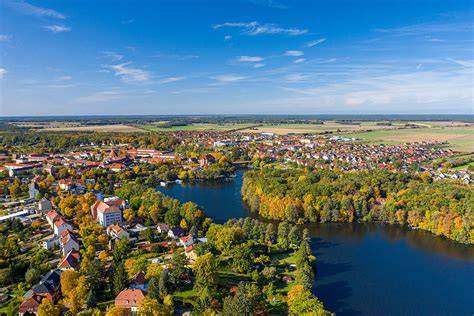 Uckermark Landschaft mit Bienenstöcken