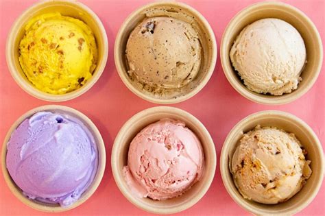 Ungewöhnliche Eissorten und klassische Eisbecher