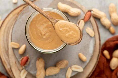 Unterschied zwischen crunchy und creamy Erdnussbutter (Infografik)
