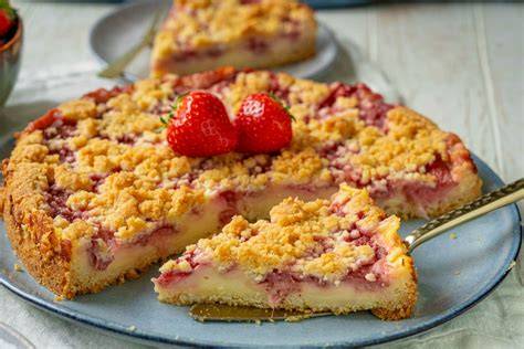 Vanille-Joghurt-Kuchen mit Erdbeeren