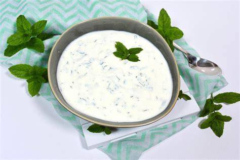 Vanillequark mit frischer Minze