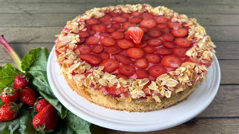 Variante mit Erdbeeren und Rhabarber