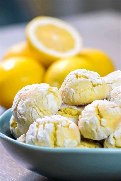 Varianten: Amaretti, Zitronenkekse, Pistazien-Topping