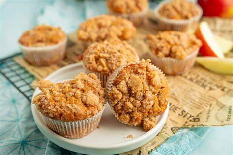 Varianten: Veganer Apfel-Kokos-Kuchen als Muffins, Donuts und Tarte