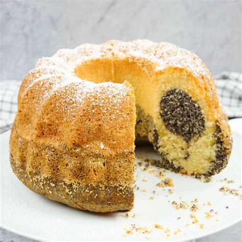 Variation: Apfel-Mohn- und Schokoladen-Cheesecake-Gugelhupf als Inspiration