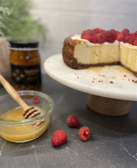 Variationen: Honey Cheesecake mit Wabenmuster