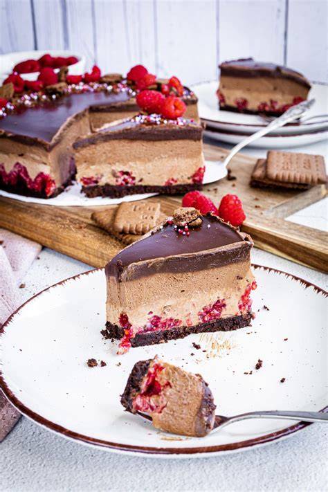 Variationen: Triple-Chocolate, Nüsse, Himbeeren