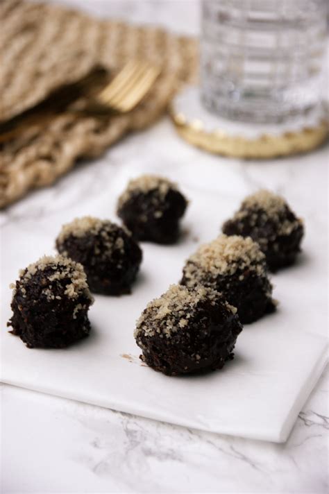 Vegane DIY Ferrero Rocher Kugeln