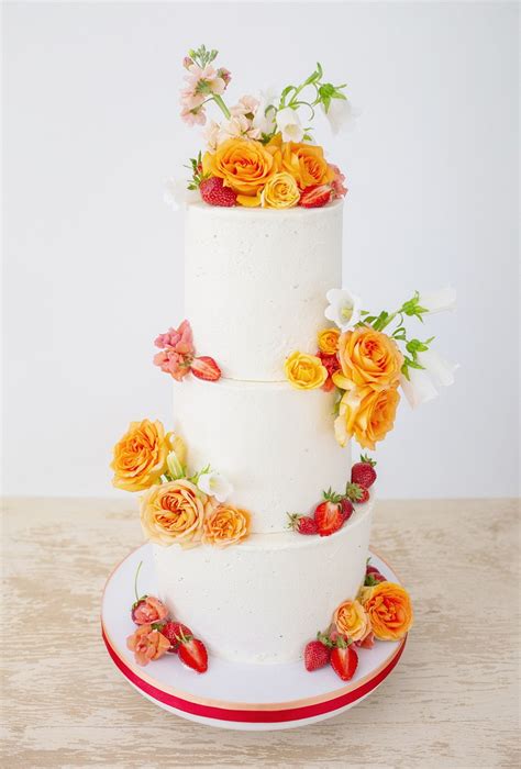 Vegane Hochzeitstorten Köln, liebevoll dekoriert
