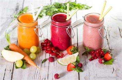 Vegane Kakao-Rezepte und Power-Smoothies