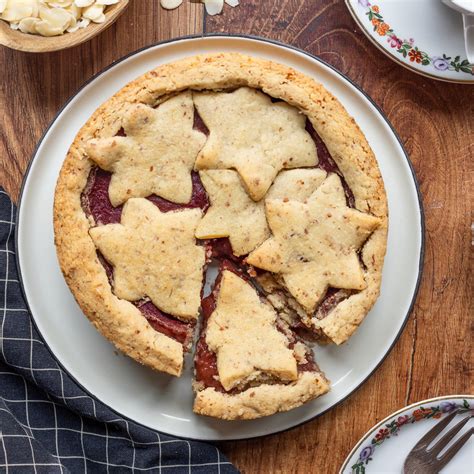 Vegane Linzer Torte mit Erdbeerfüllung - Beispiel