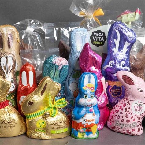 Vegane Schoko-Osterhasen im Supermarkt