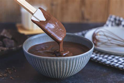 Vegane Schokoganache zum Füllen und Einstreichen von Torten
