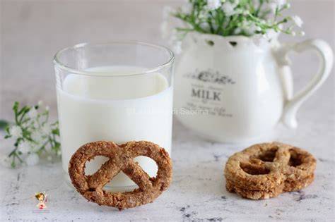 Vegane Vollkornkekse mit Trockenfrüchten