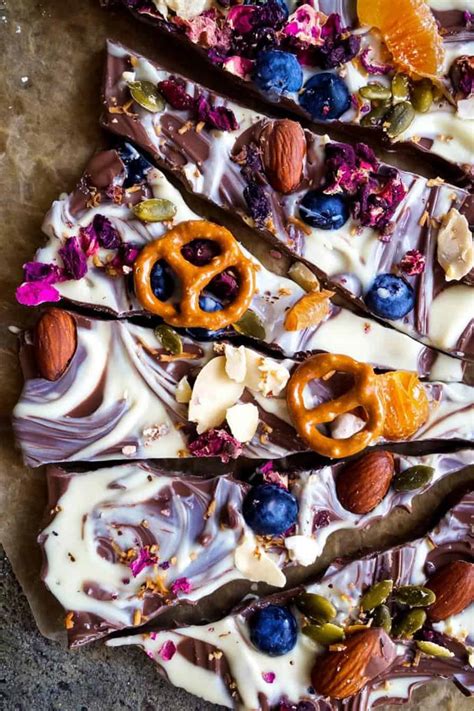 Vegane und alternative Toppings für Bruchschokolade