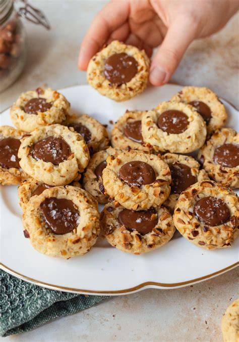 Vegane und glutenfreie Nuss-Nougat-Plätzchen Varianten