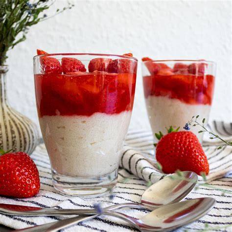 Veganer Nachtisch mit Keksen - Übersicht der klassischen Schichtdesserts