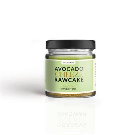 Veganer Raw Cake im Glas mit Avocado und Cashews