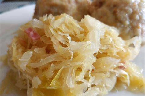 Vegetarische Variante von Sauerkraut als Beilage