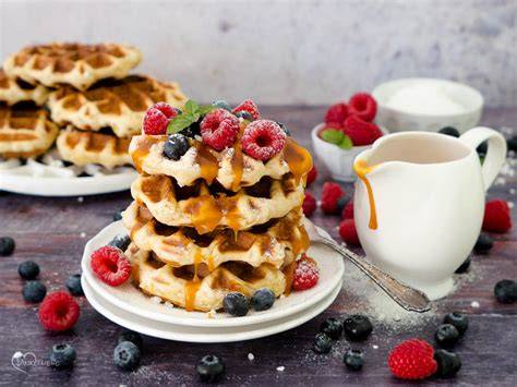 Vergleich: Bergische Herzwaffeln vs. Belgische Waffeln (Brüsseler, Lütticher)