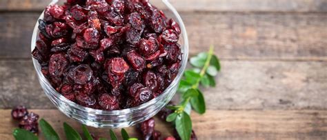 Vergleich: Gesüßte und ungesüßte getrocknete Cranberries