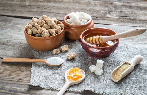 Vergleich der Zuckerarten: Cola (Saccharose) vs. Apfelsaft (Fruktose/Glukose)