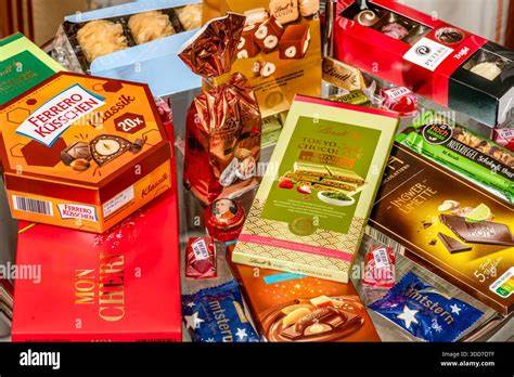Vergleich von verschiedenen zuckerfreien Schokoladenprodukten