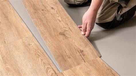 Verlegung eines Laminatbodens mit Klicksystem