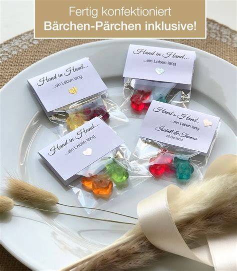 Verpackte Fondantkekse als Gastgeschenk zur Hochzeit