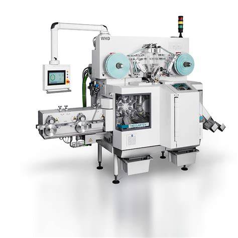 Verpackungsmaschine mit Rollenware und Ultraschallsensor