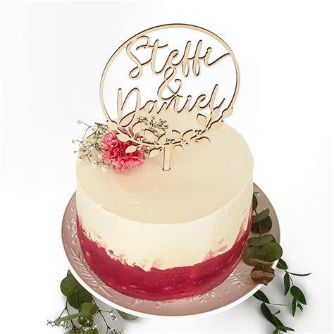 Verschiedene Cake Topper für Hochzeitstorten