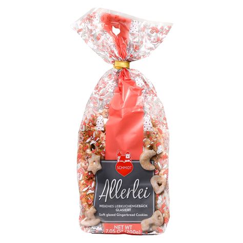 Verschiedene Formen von Lebkuchen (Herzen, Schaukelpferde, Christbäume, Schlüssel)