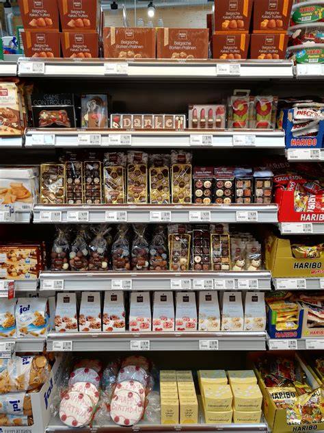 Verschiedene Hussel Schokoladenspezialitäten und Geschenkideen Themenfoto