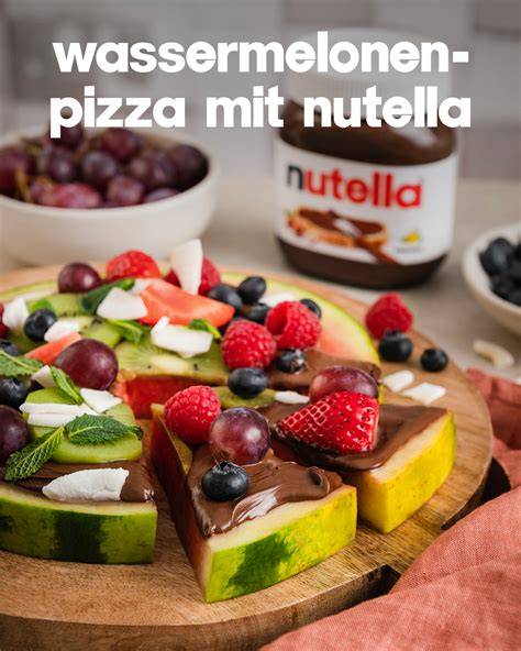 Verschiedene Nutella- und Nusstorten als Inspiration